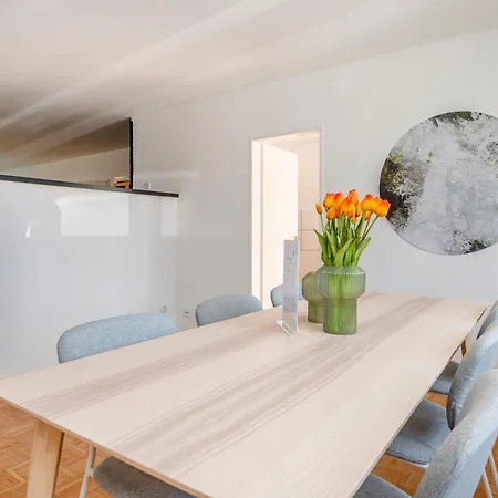 Kurzzeitglueck Mh04 I 24h Self Check - In I Wlan * מולהיים אן דר רור